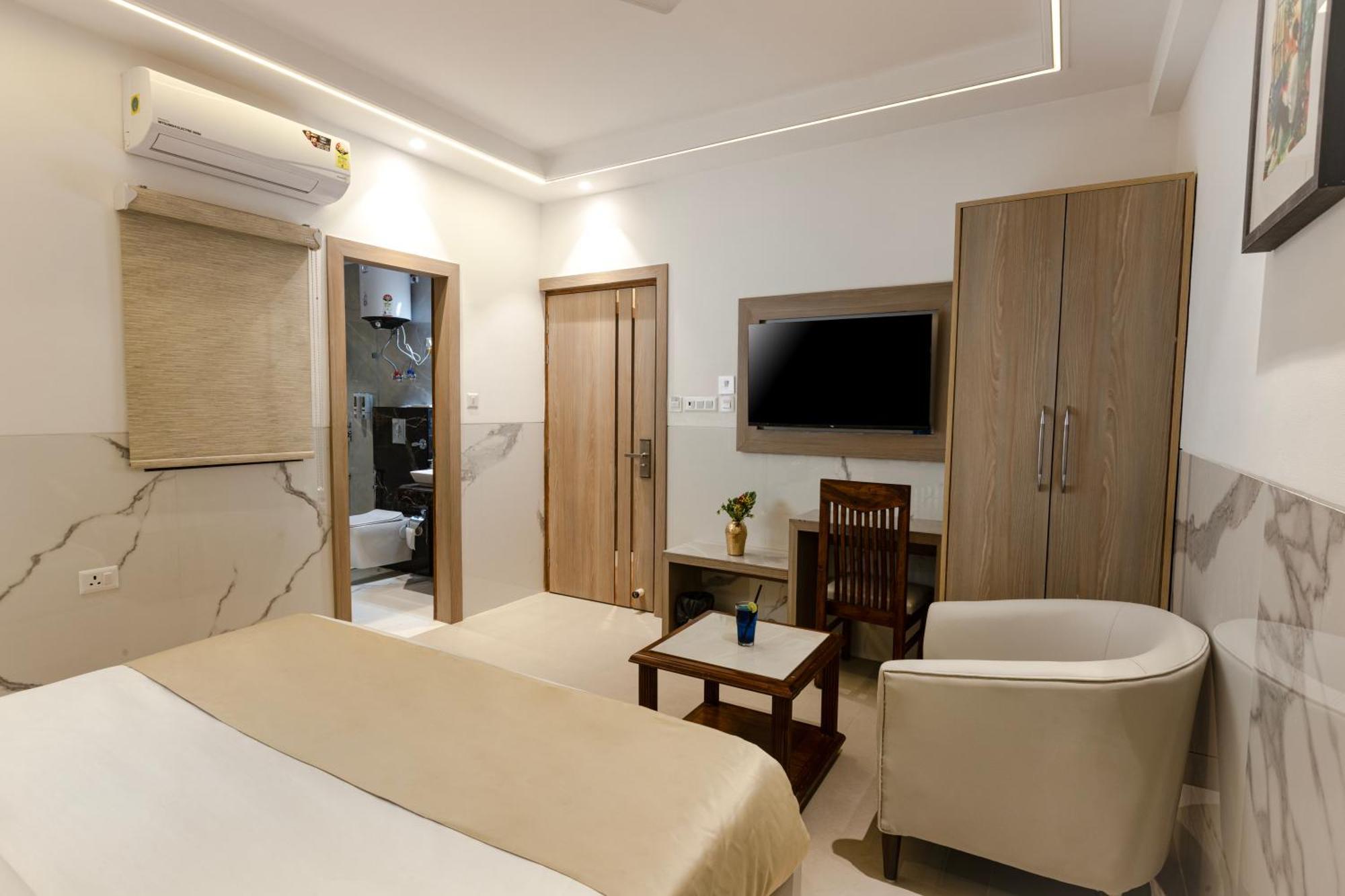 The Orion Era - Delhi Airport 4* New Delhi