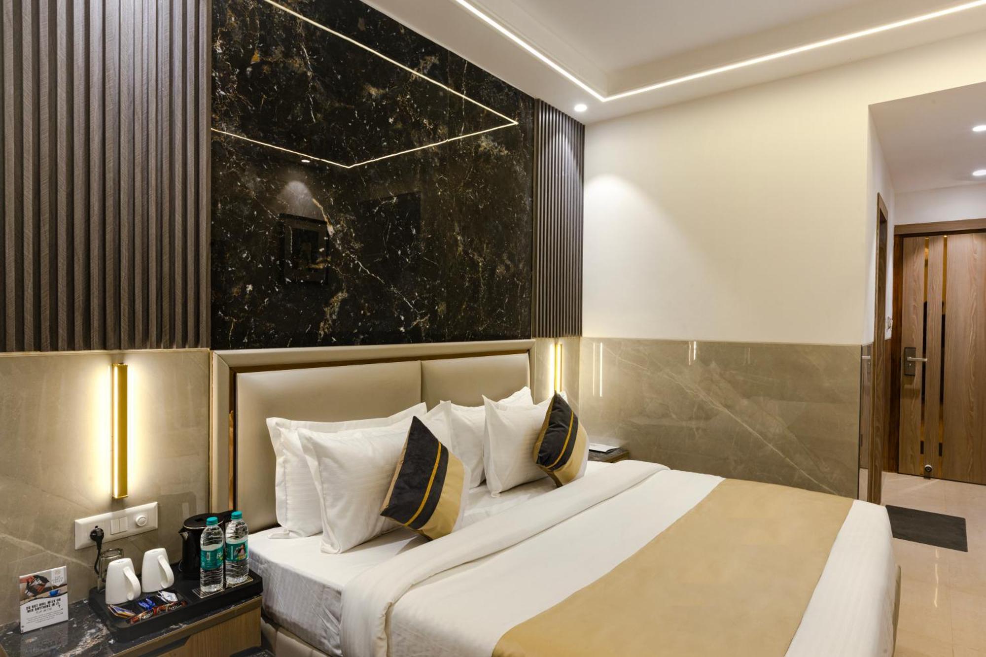 The Orion Era - Delhi Airport 4*
